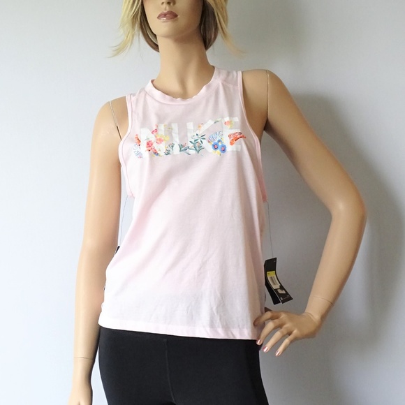 Nike Tops - Nike Dry-Fit Women's Graphic T-Shirt NWT